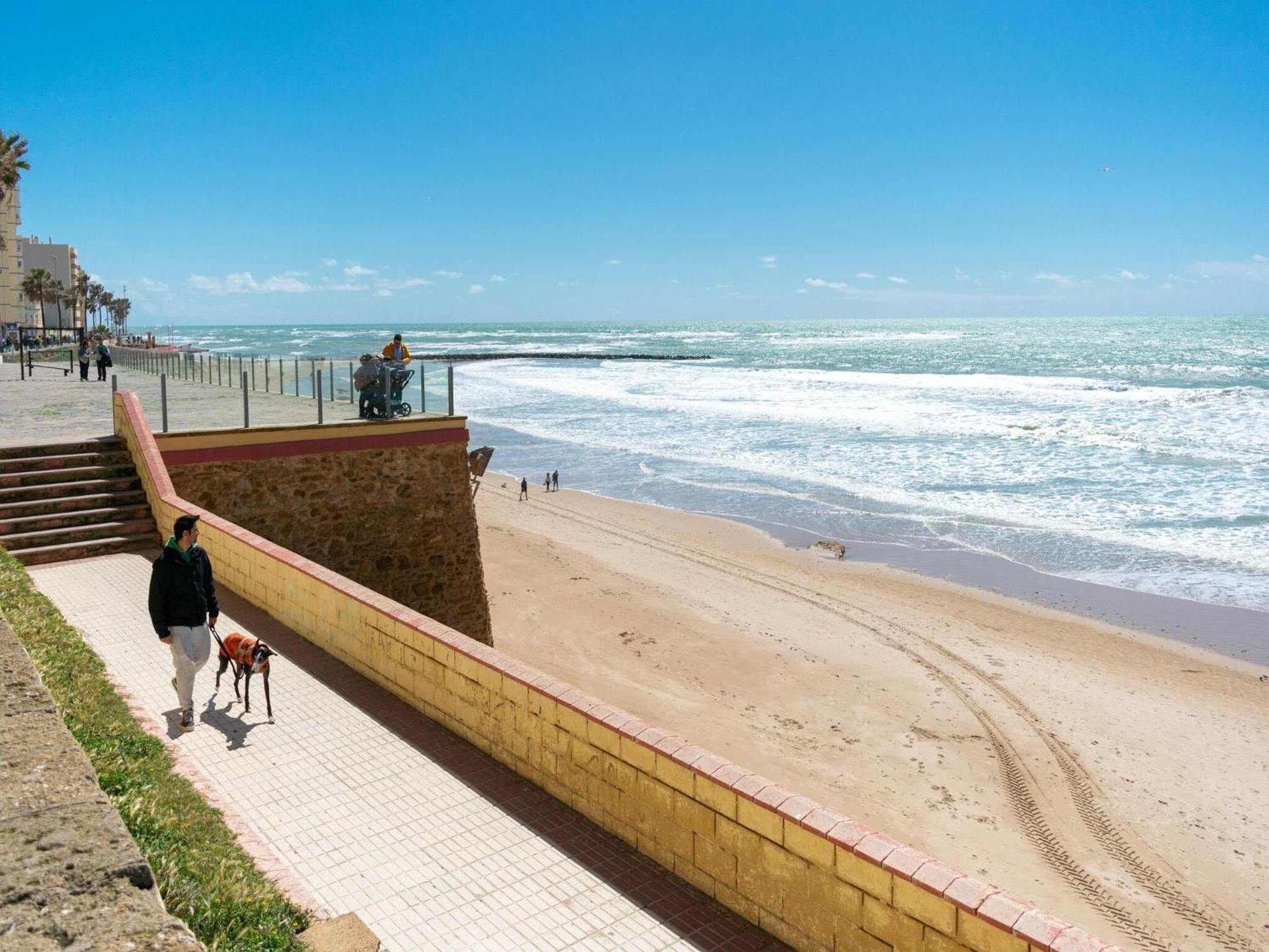 Cosy Holiday Home With Sea-View Cádiz Eksteriør bilde